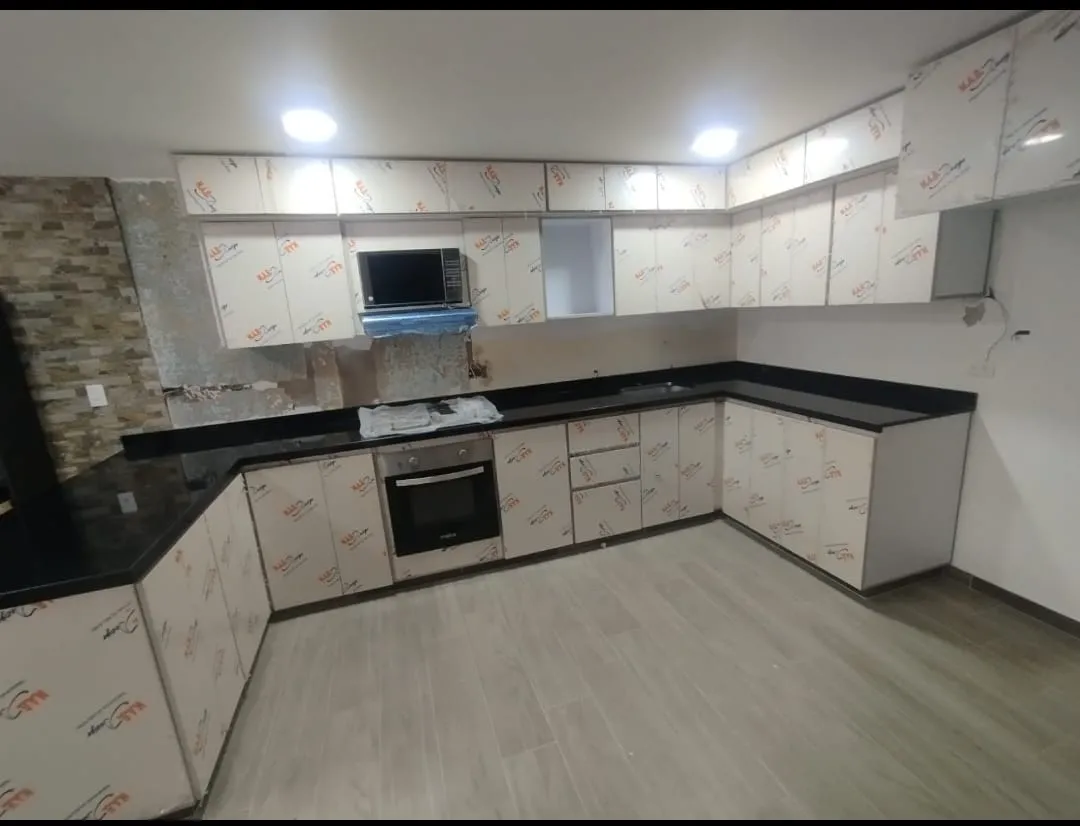 Cocina integral en madera